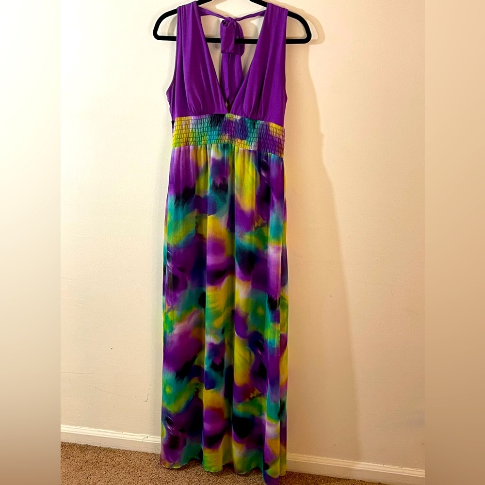 Multi-colored Sleeveless Maxi Dress